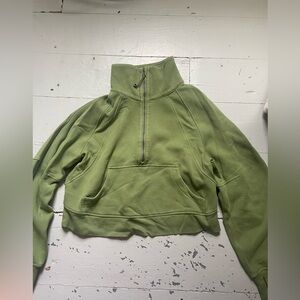 Lulu Lemon High neck Cropped Scuba